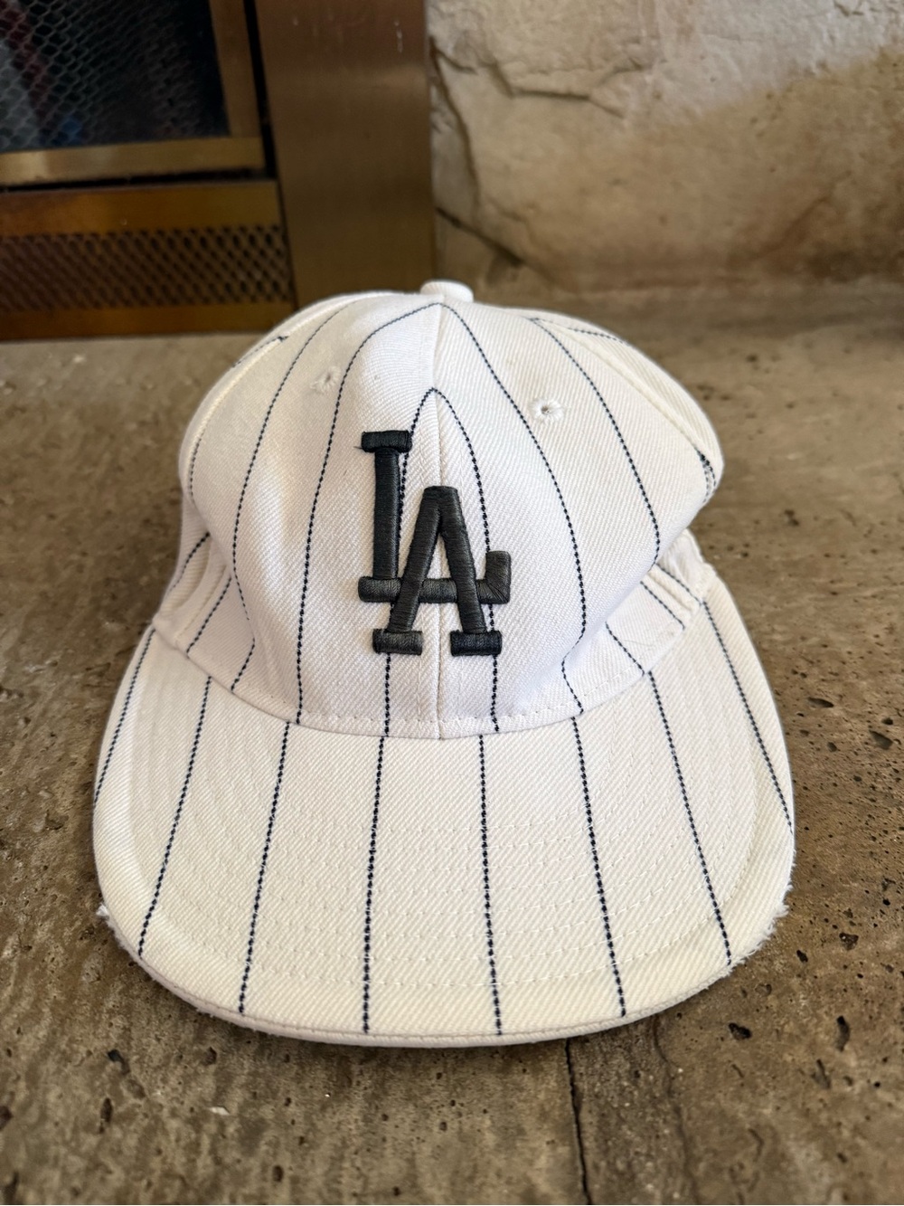 Y2K Style White Pinstripe LA Baseball Cap with Black Logo in size 7.5